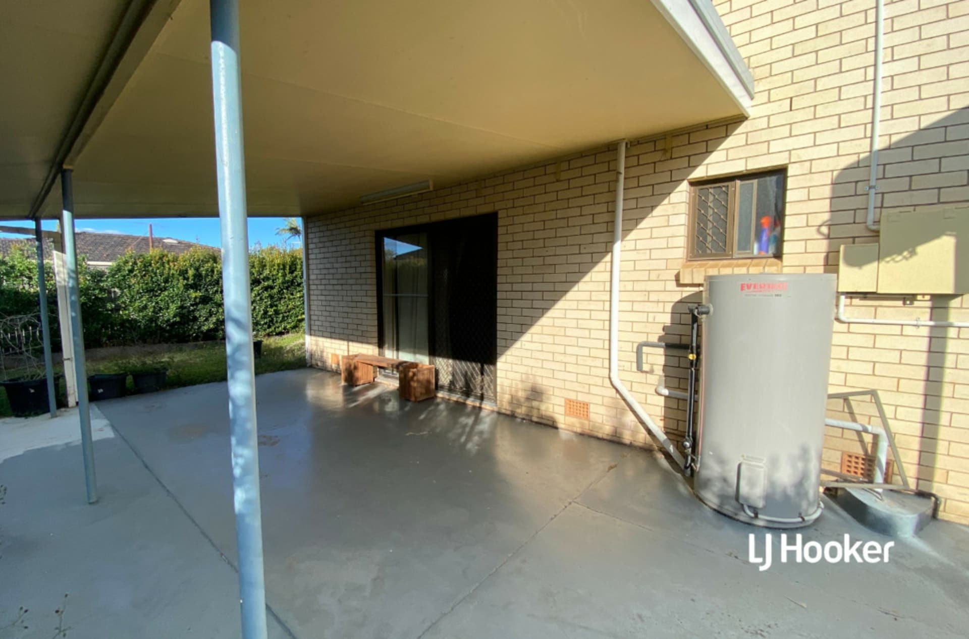 27 Avenell Street, Avenell Heights, Avenell Heights - Image 1