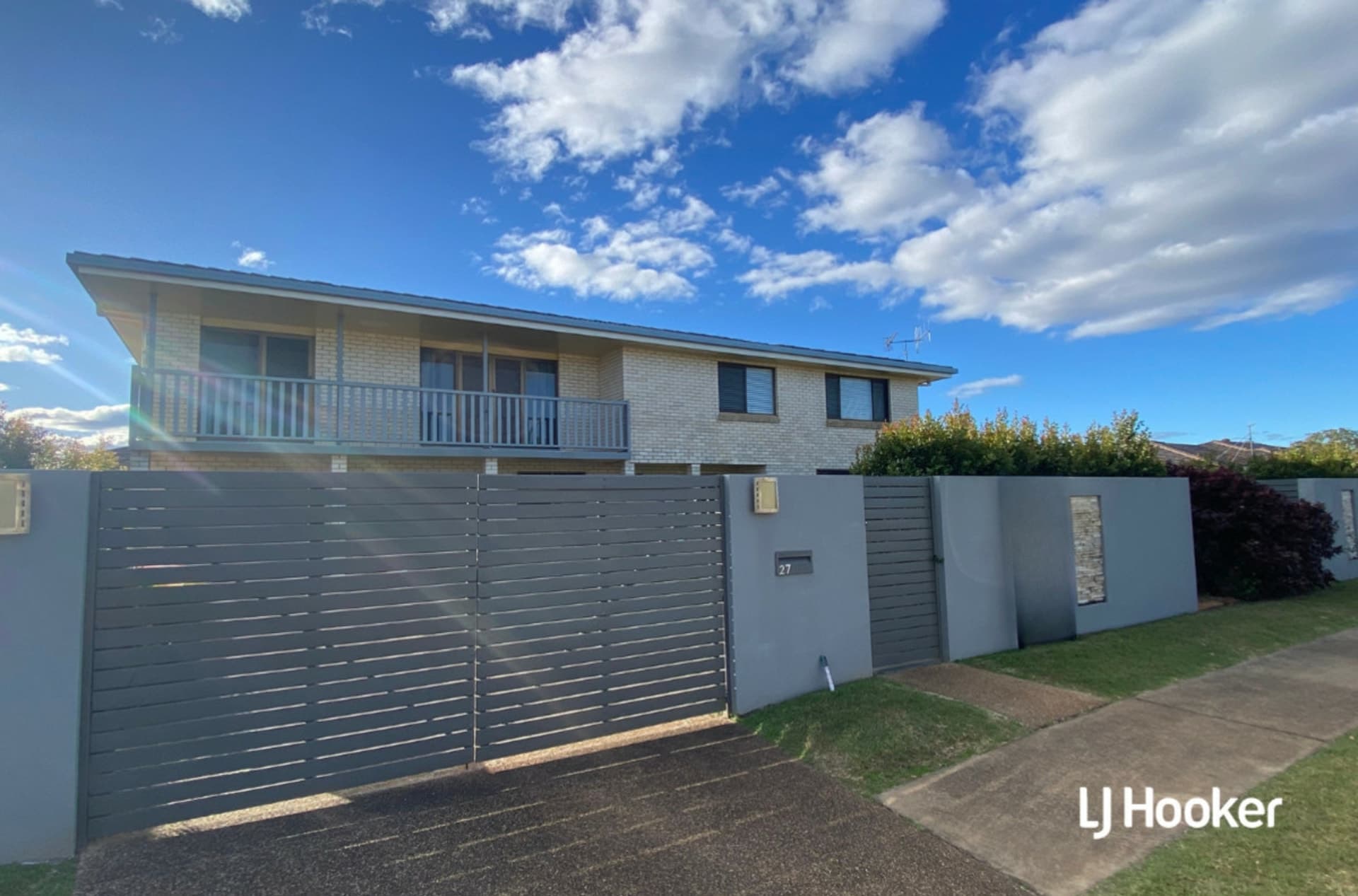 27 Avenell Street, Avenell Heights, Avenell Heights - Thumbnail 2