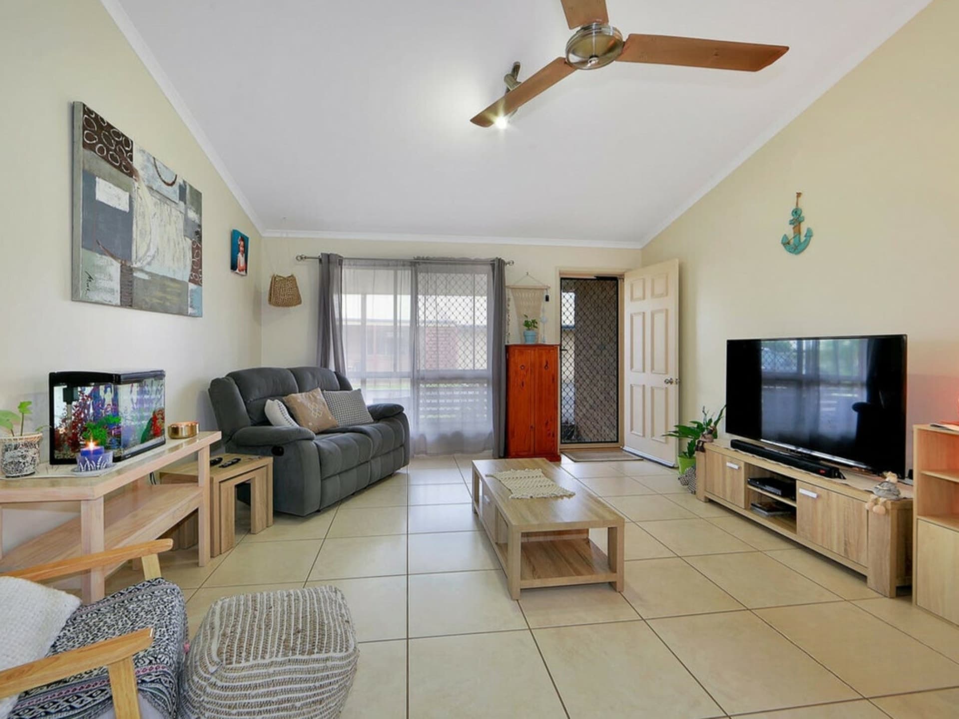 9/12 Morshead Street, Avenell Heights, Avenell Heights - Thumbnail 3