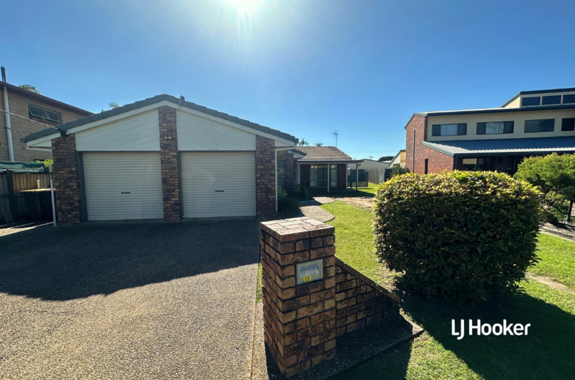 15 Sinclair Street, Avenell Heights, Avenell Heights - Thumbnail 2