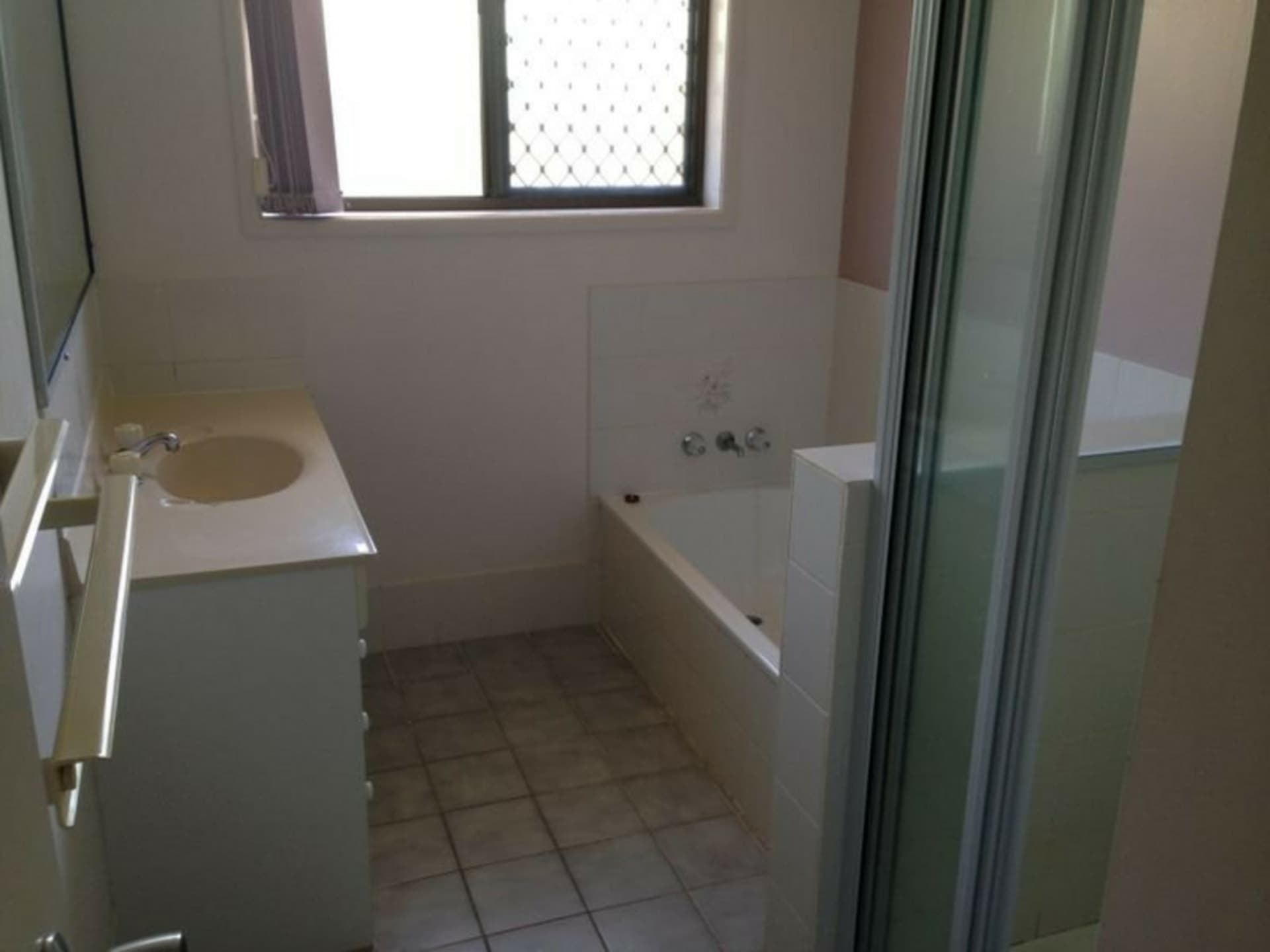 89 McCarthy Road Avenell Heights QLD, Avenell Heights - Thumbnail 5