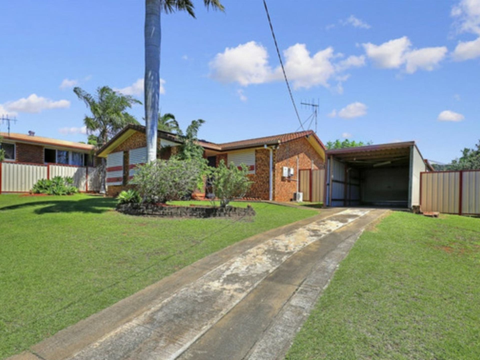 2 Ferny Avenue Avoca QLD, Avoca - Thumbnail 2