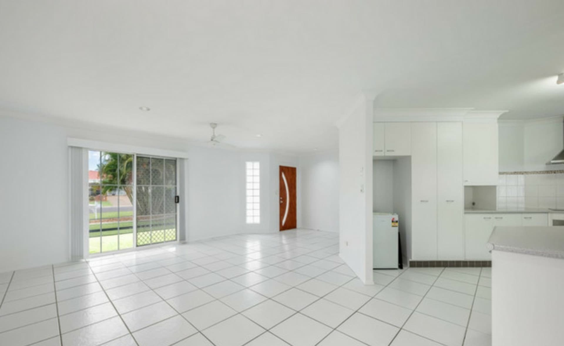 2 Gateway Street Avoca QLD, Avoca - Thumbnail 3