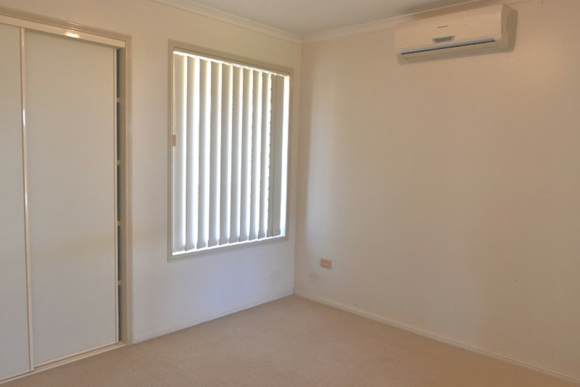 4 Cypress Street Avoca QLD, Avoca - Thumbnail 3
