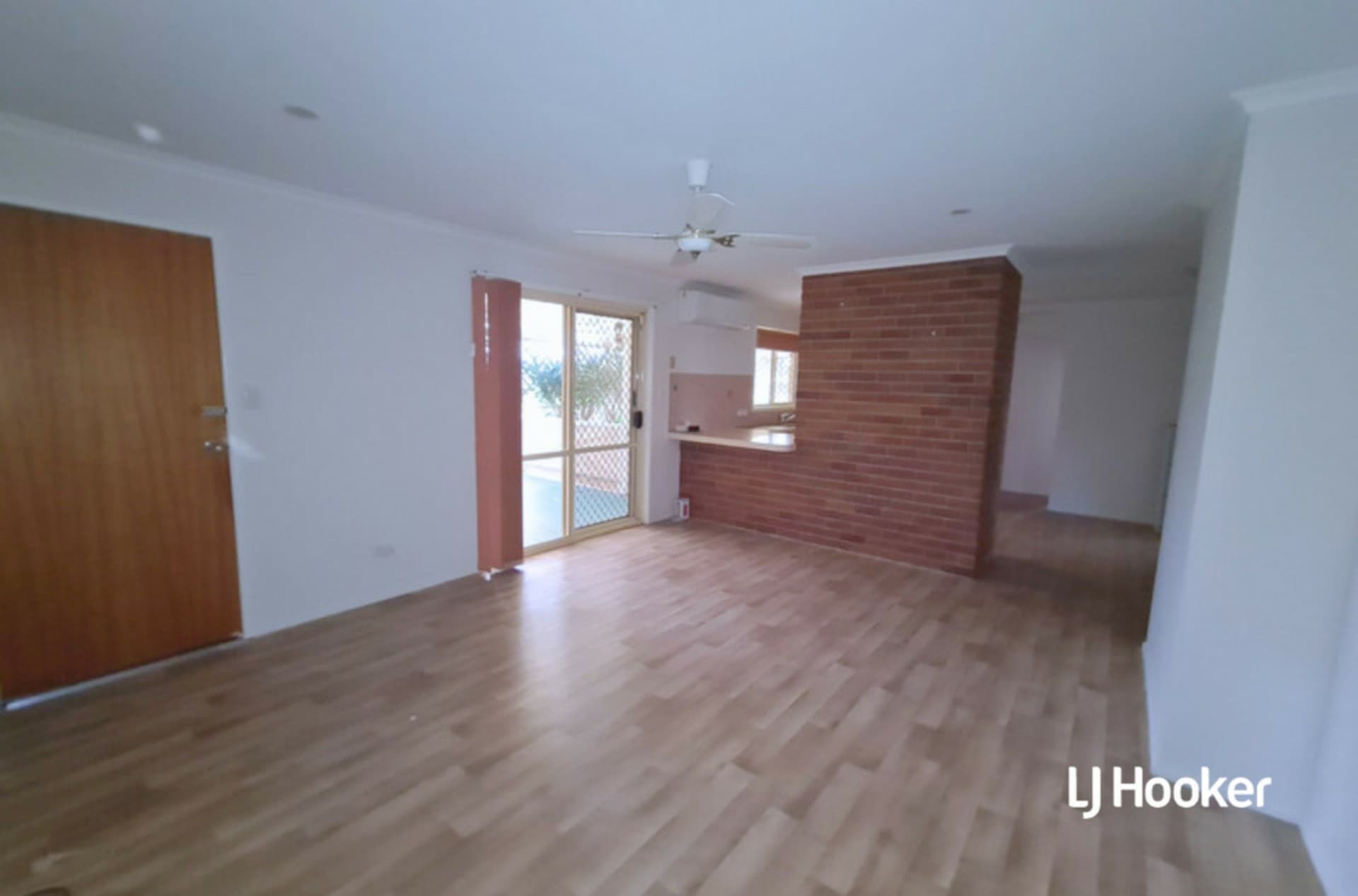 4 Crest Court Avoca QLD, Avoca - Thumbnail 3