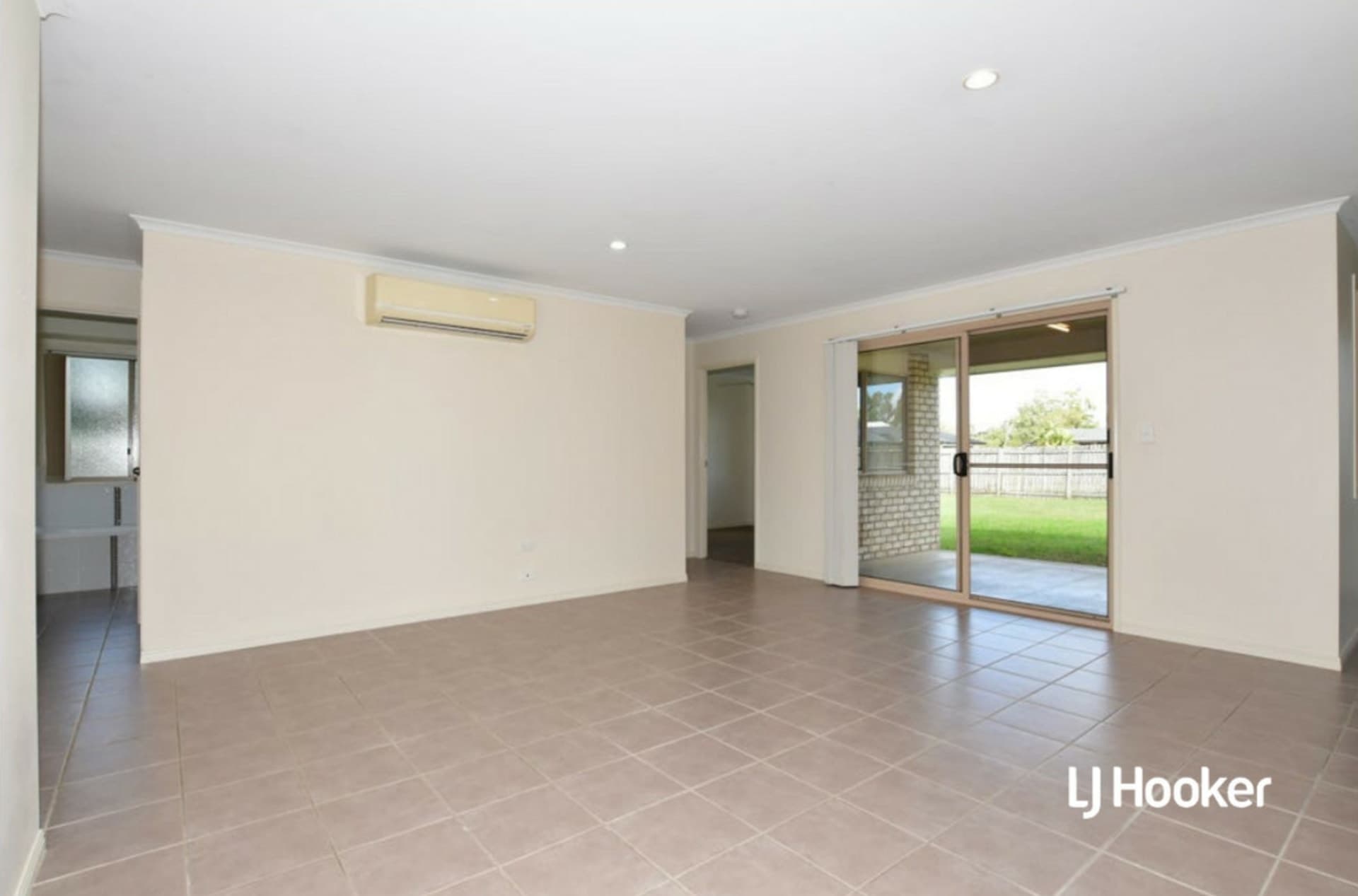 2 McShea Court Avoca QLD, Avoca - Thumbnail 3