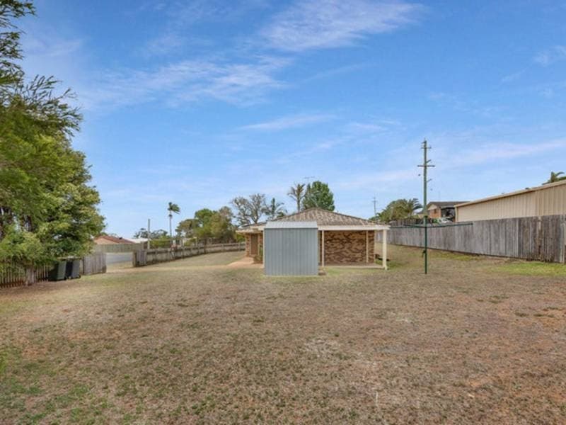 1 Hilltop Parade Avoca QLD, Avoca - Image 1