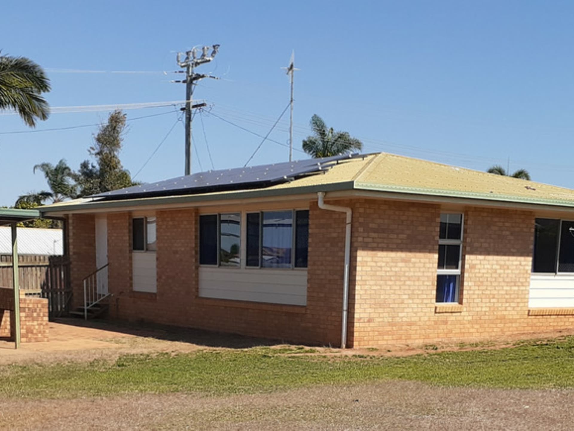 8 Ferny Avenue Avoca QLD, Avoca - Thumbnail 2