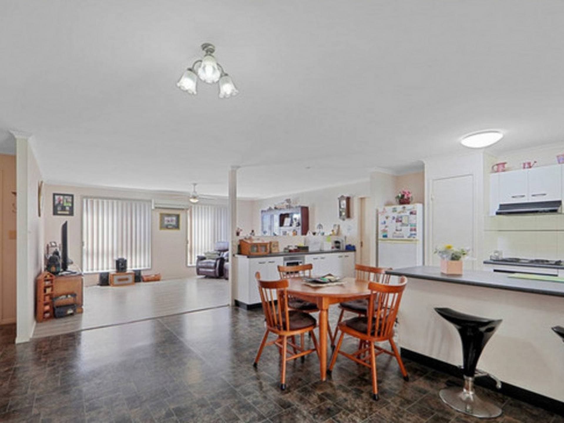 49 Tropicana Drive Avoca QLD, Avoca - Thumbnail 5