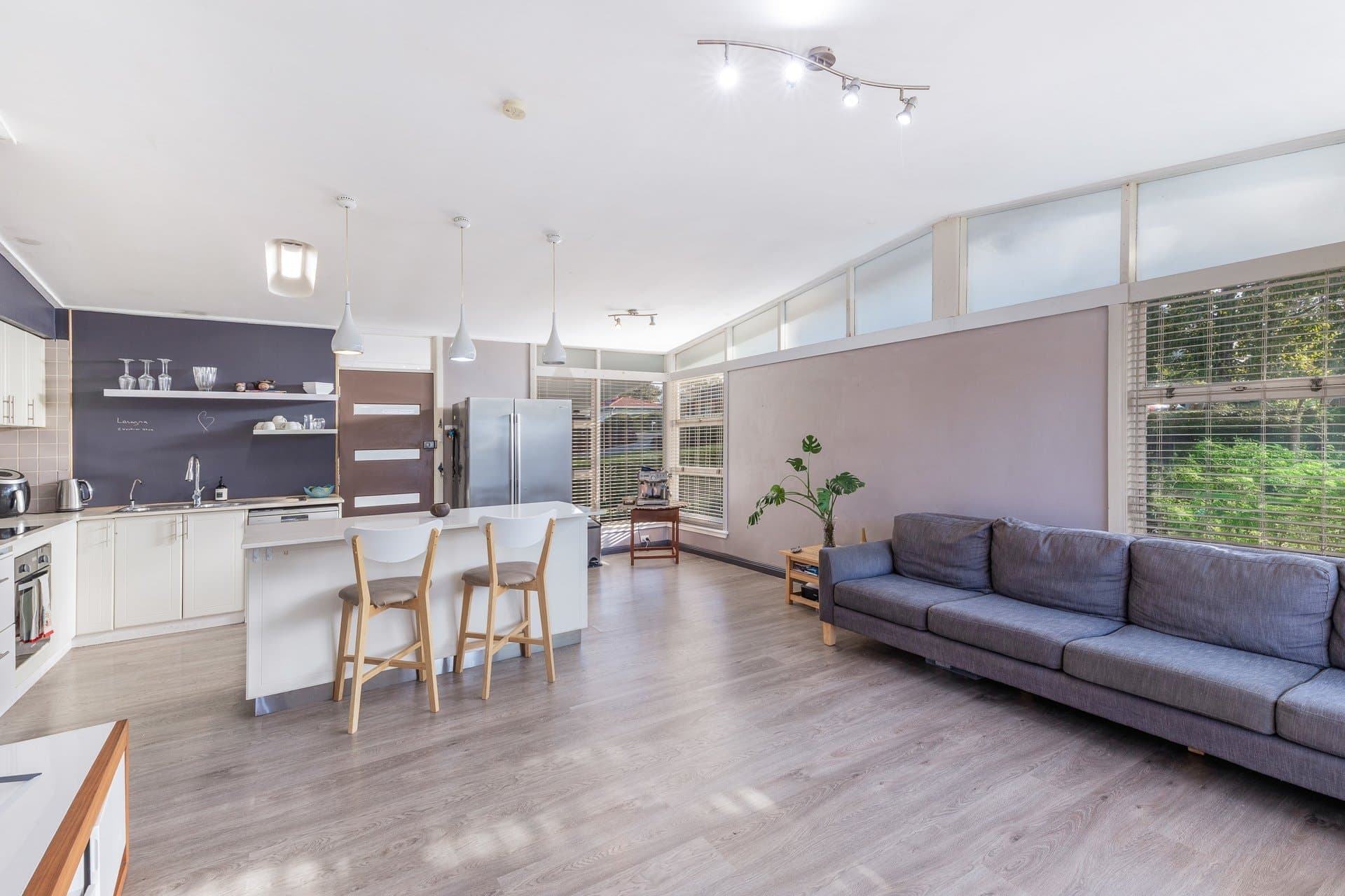 6 Lowana Avenue, Kirrawee - Thumbnail 2