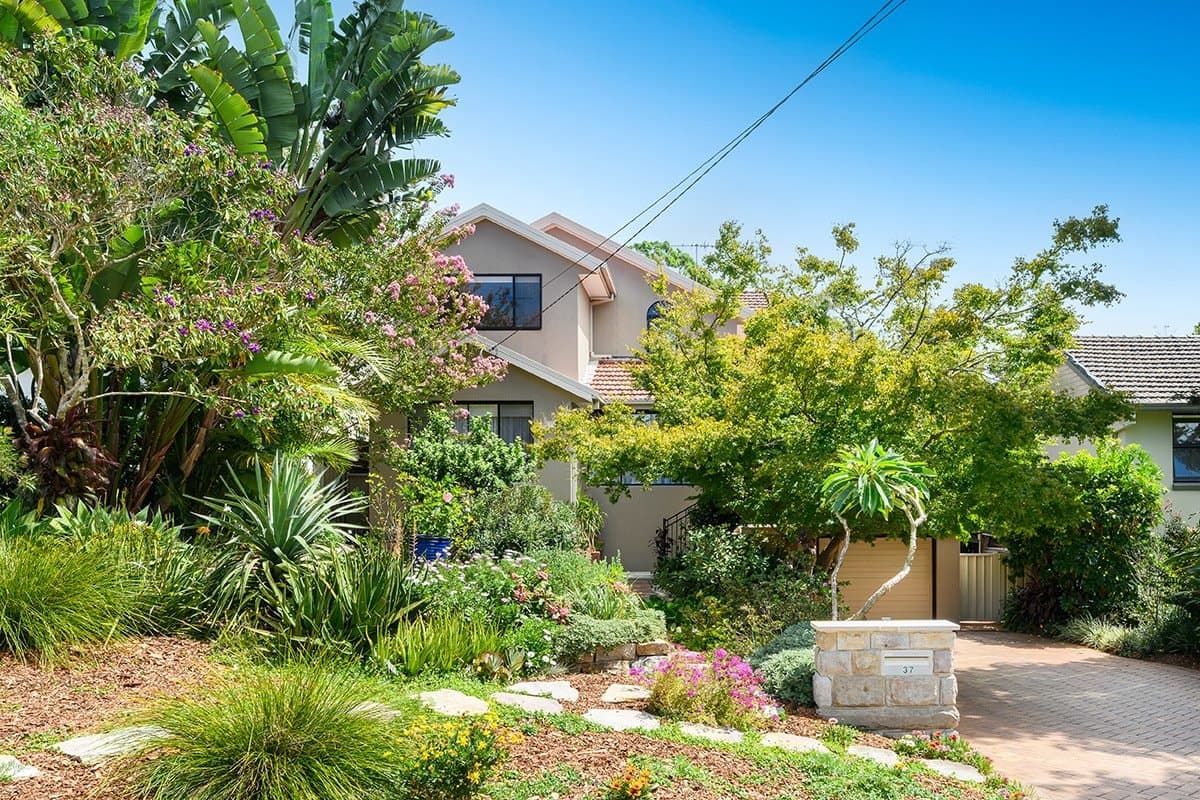37 Yarra Burra Street, Gymea Bay - Thumbnail 2