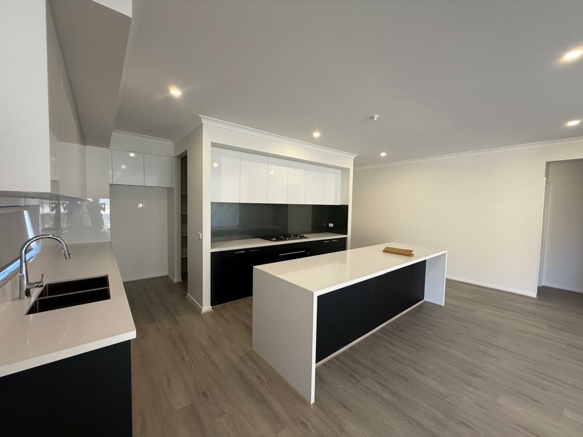 144 Adelong Way Bacchus Marsh VIC, Bacchus Marsh - Thumbnail 7