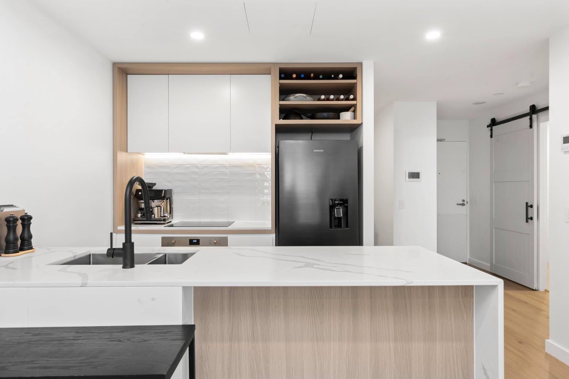 310/3 Penprase Lane, Miranda - Image 1