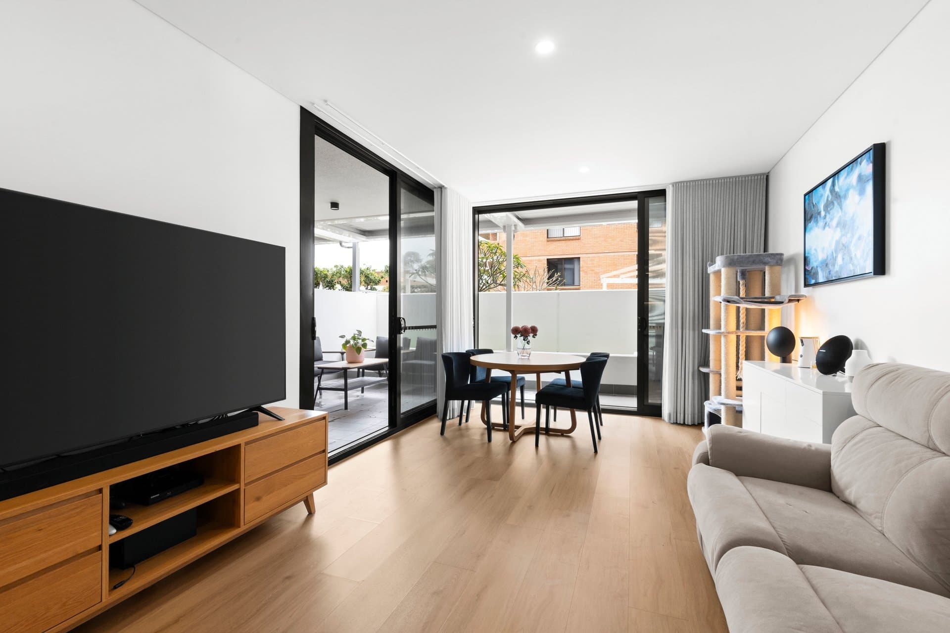 310/3 Penprase Lane, Miranda - Thumbnail 2
