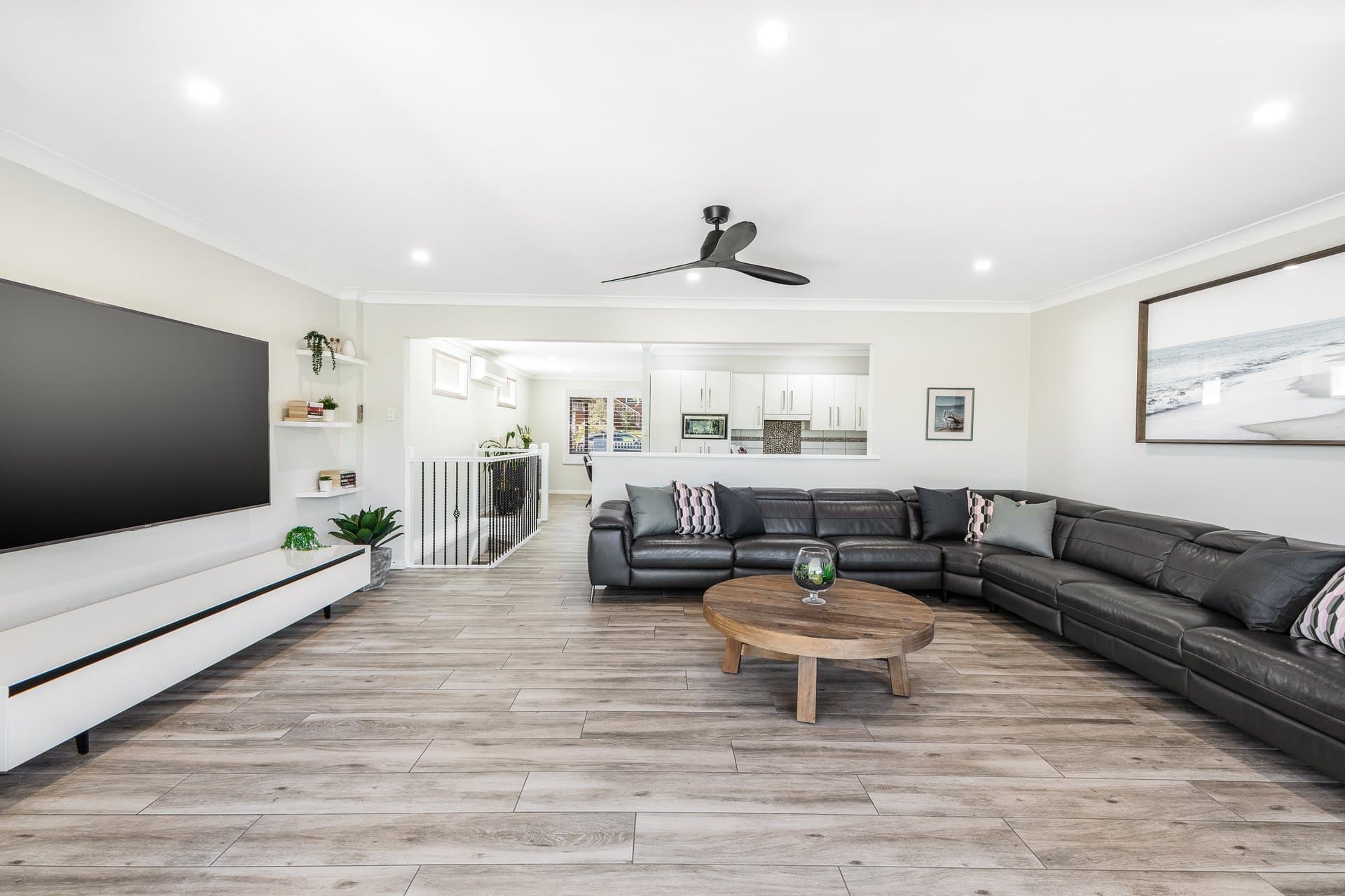 5 Dents Place, Gymea Bay - Thumbnail 3
