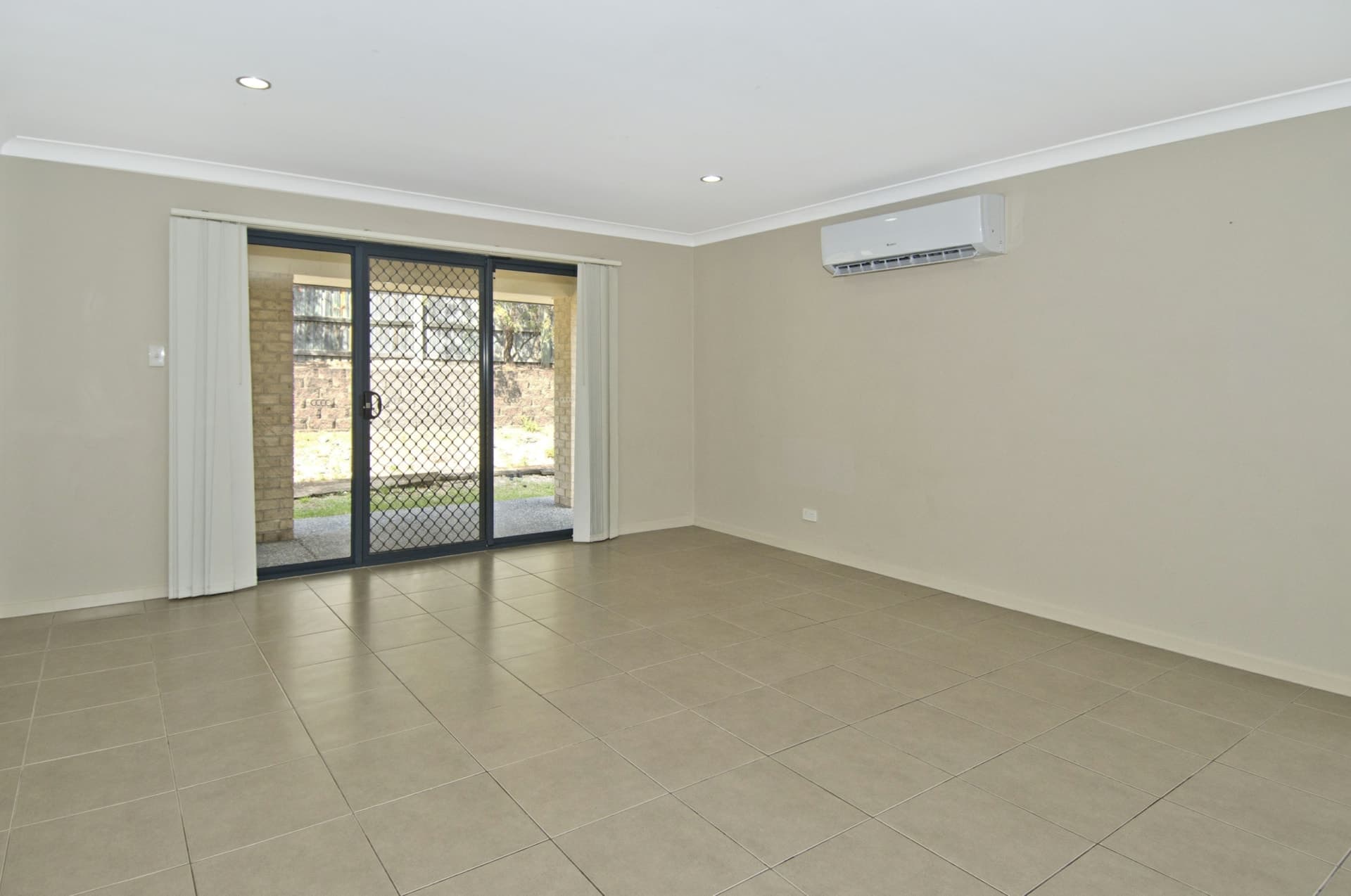 45 Breezeway Drive Bahrs Scrub QLD, Bahrs Scrub - Image 1