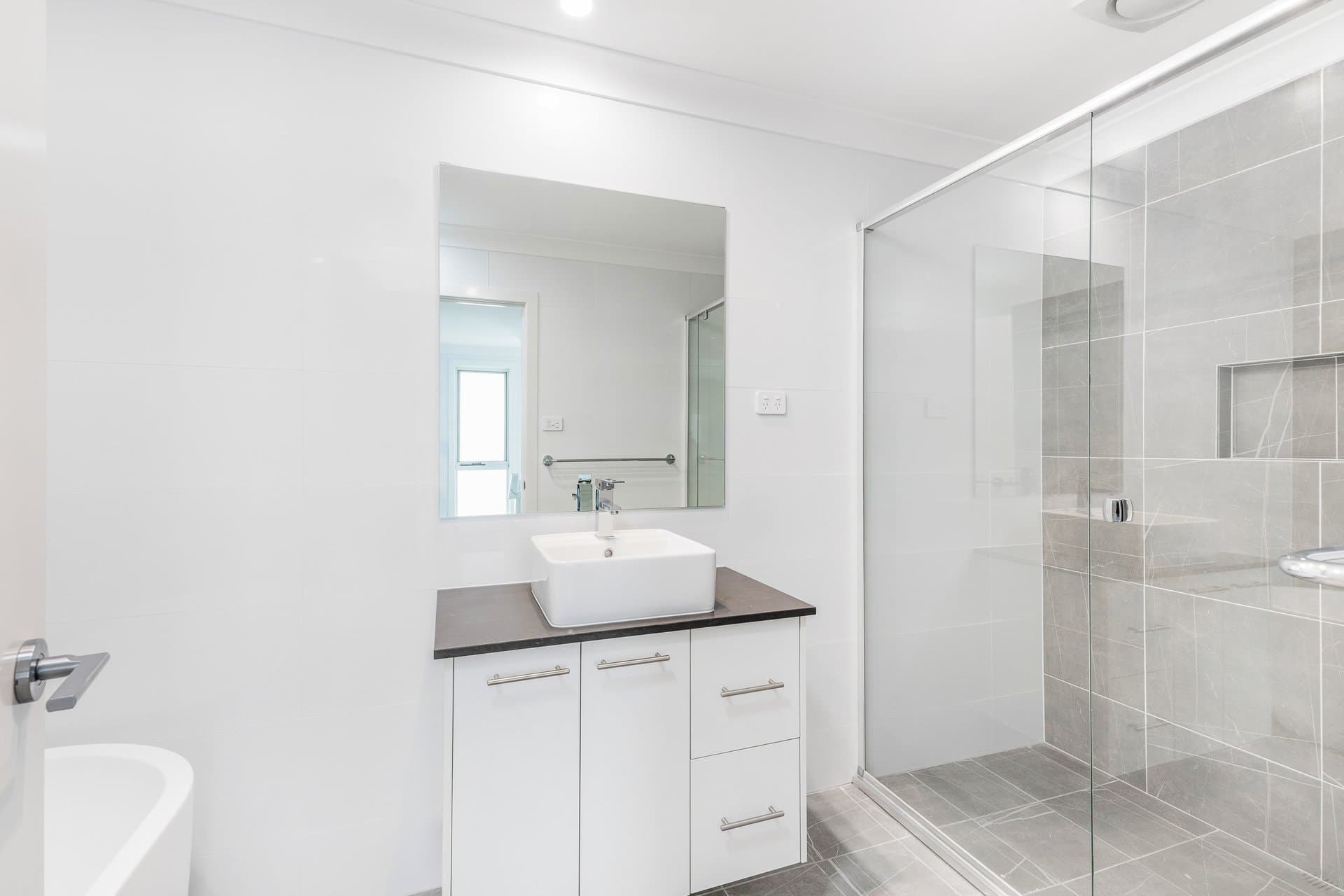 13B June Place, Gymea Bay - Thumbnail 4