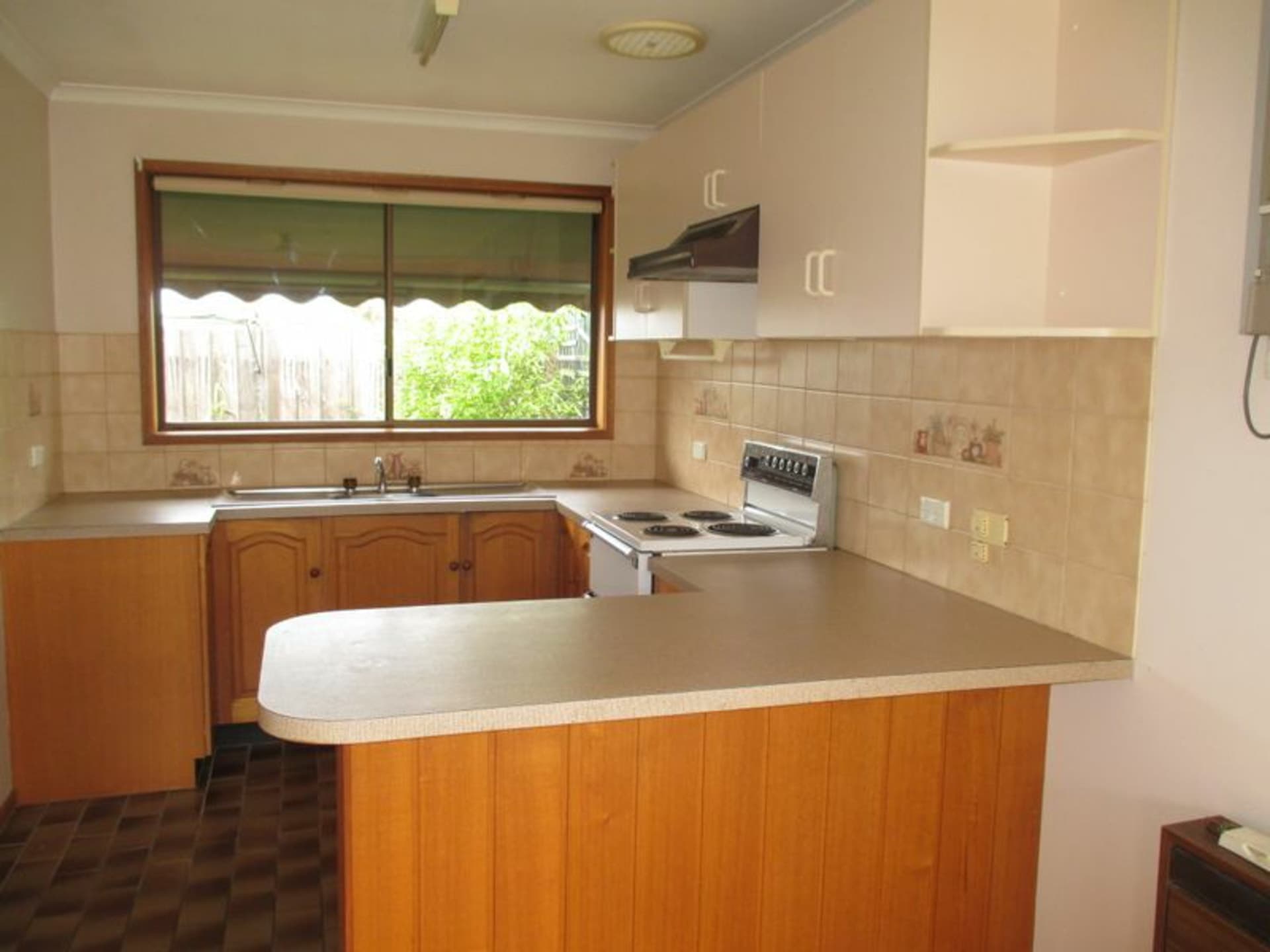 Unit 1/1 Dahlsen Crescent, Bairnsdale, Bairnsdale - Thumbnail 3