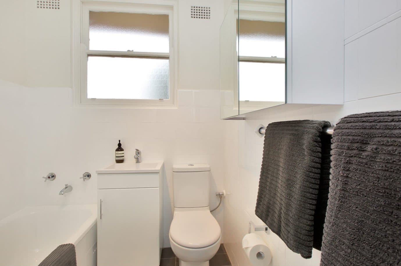8/4 Swan Street, Woolooware - Thumbnail 3