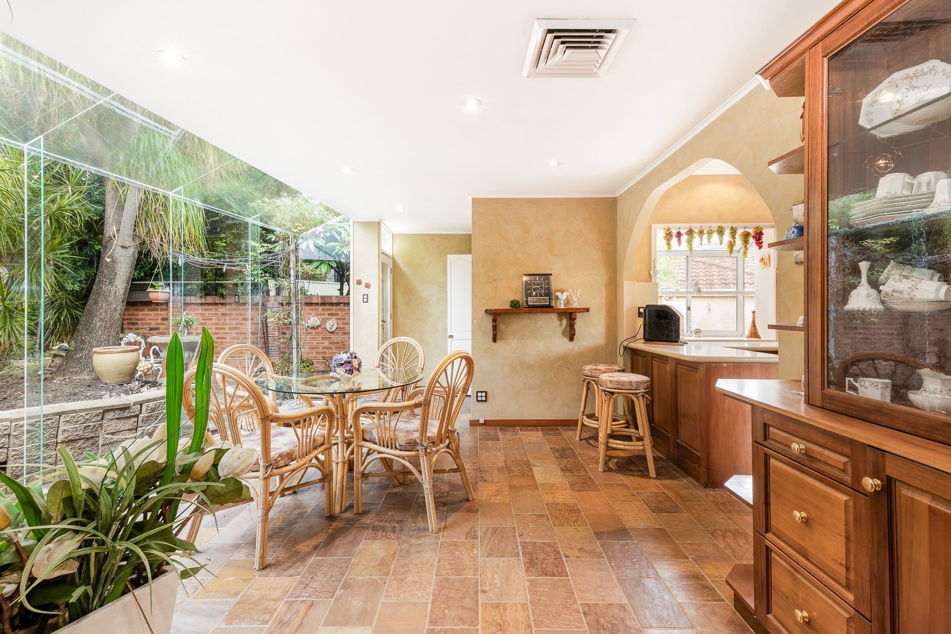 9 Thurbon Avenue, Peakhurst - Image 1