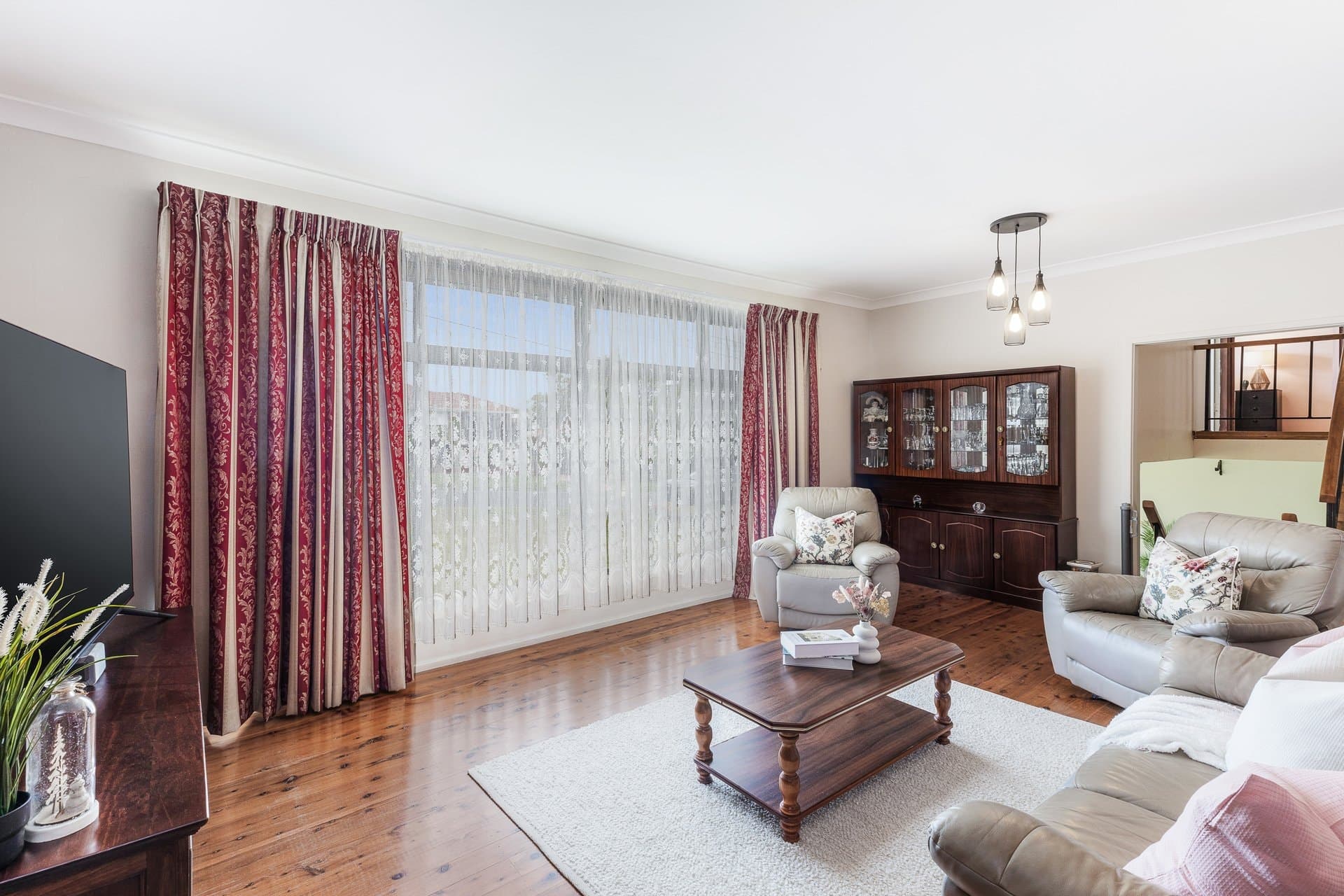 13 Kemp Avenue, Kirrawee - Thumbnail 2