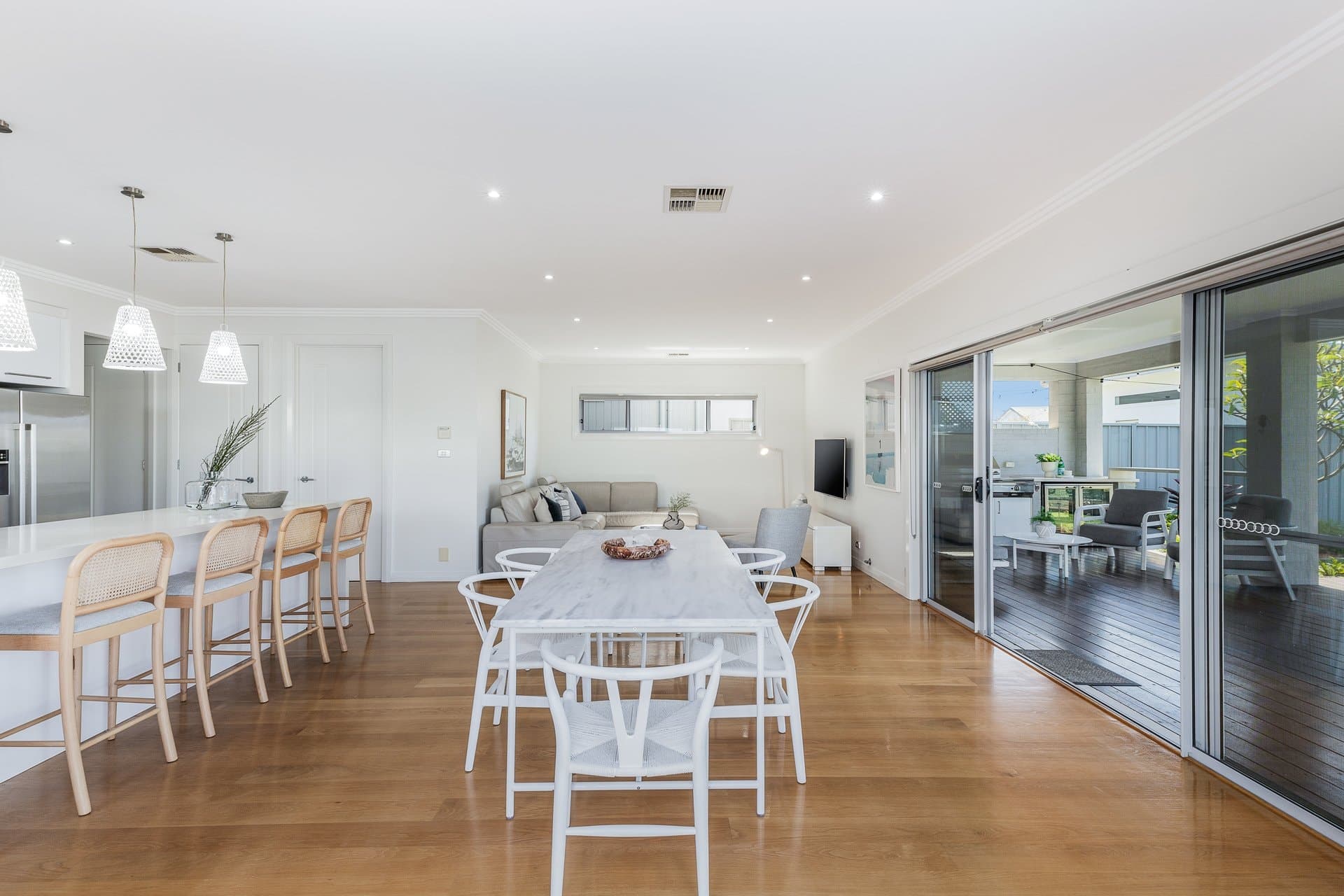 45 Burleigh Avenue, Caringbah - Thumbnail 6
