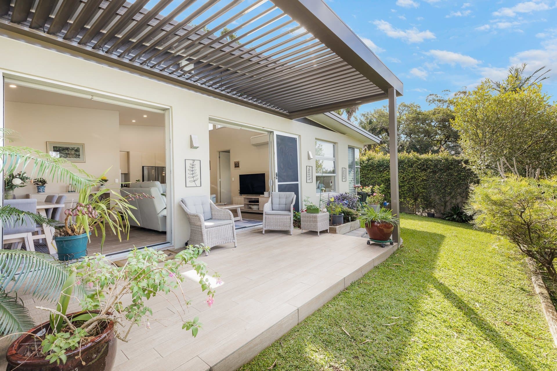 6/16 Percival Road, Caringbah South - Image 1