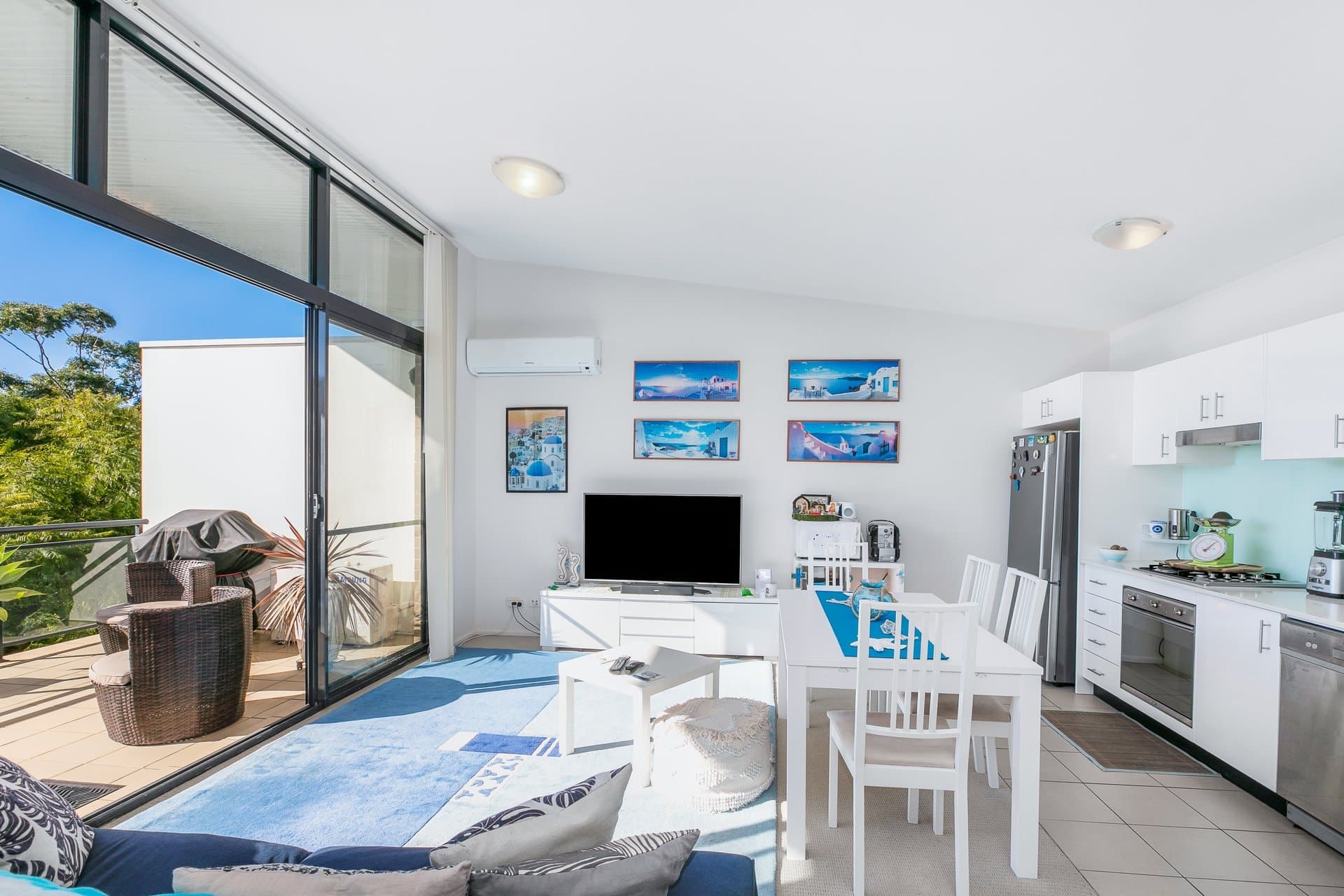 21/1-3 Jacaranda Road, Caringbah - Image 1