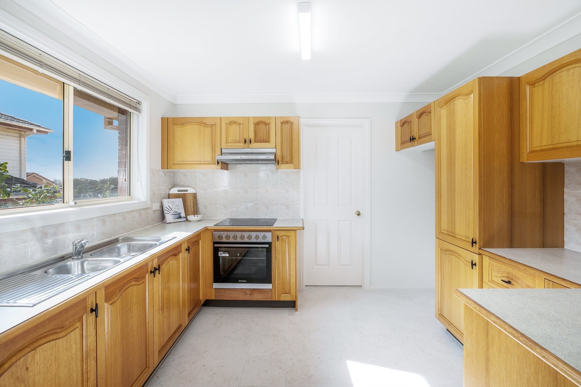 1/1 Moona Road, Kirrawee - Thumbnail 3