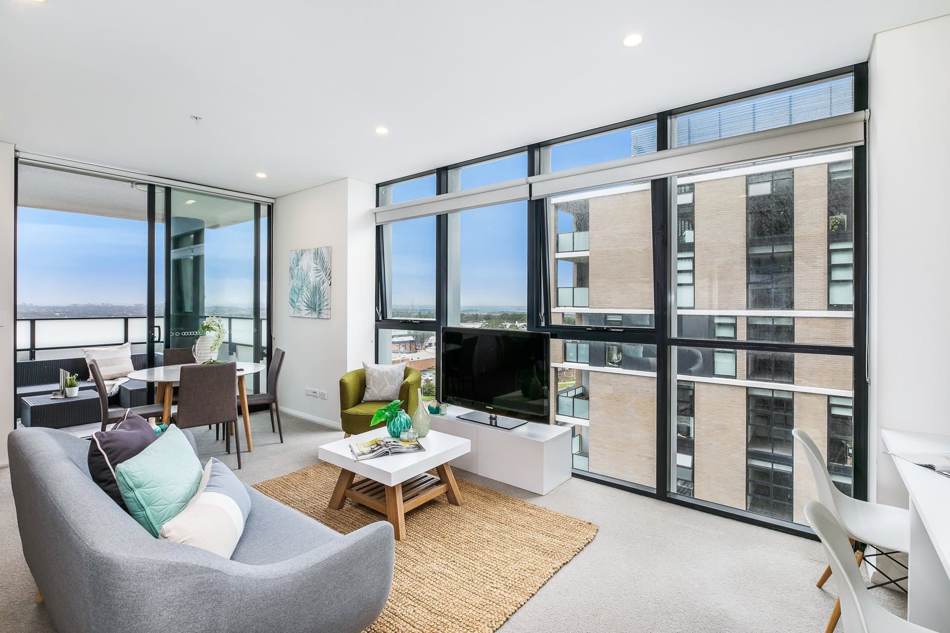 507/3 Village Place, Kirrawee - Thumbnail 3
