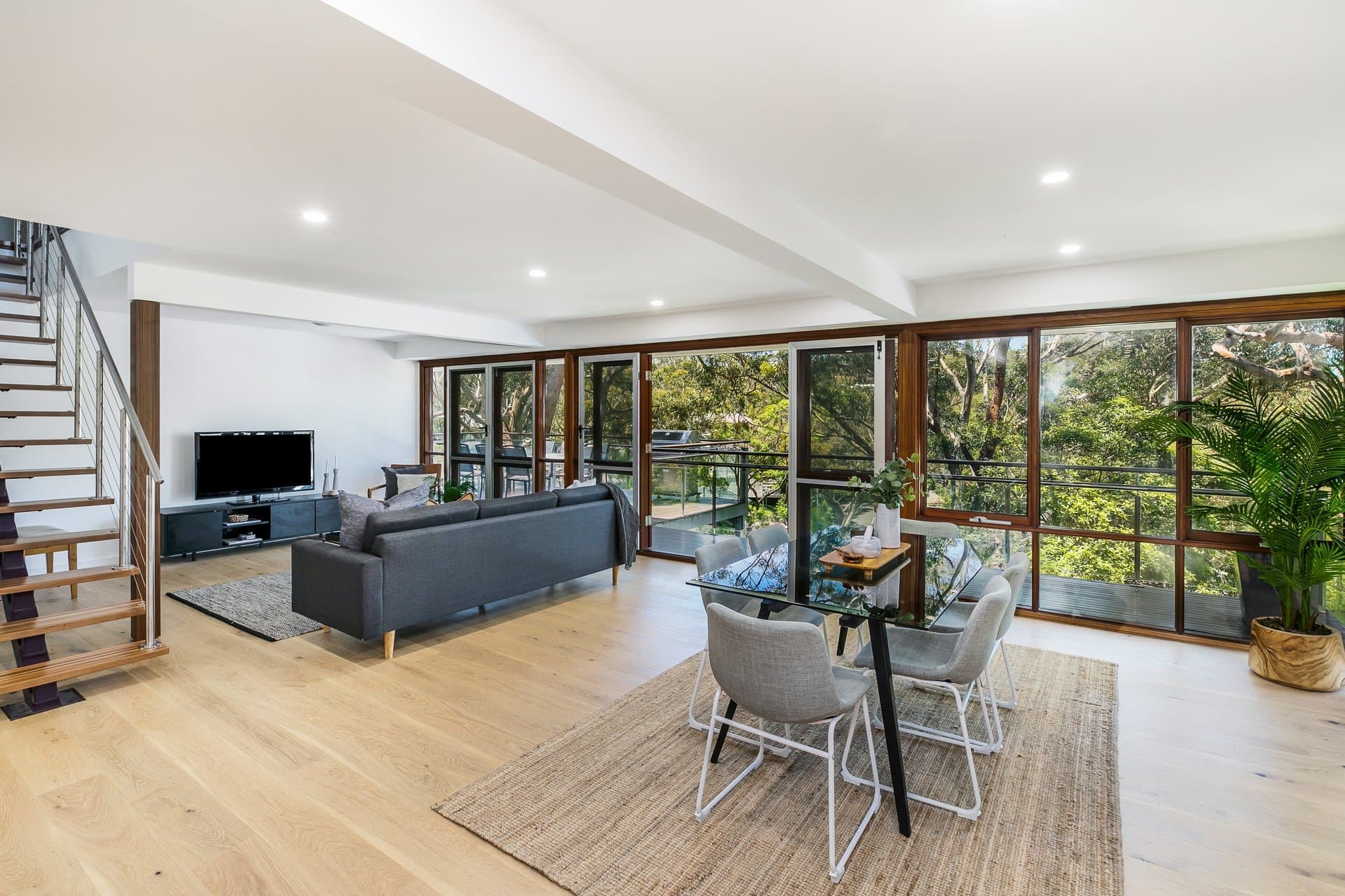 2 Avon Place, Gymea - Image 1