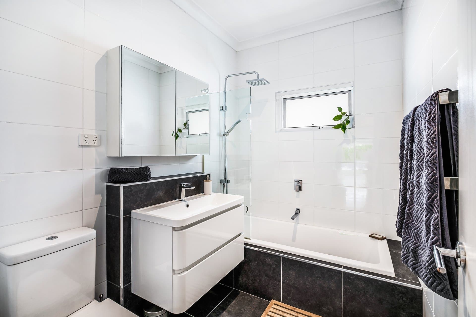 1 Gilmore Avenue, Kirrawee - Thumbnail 5