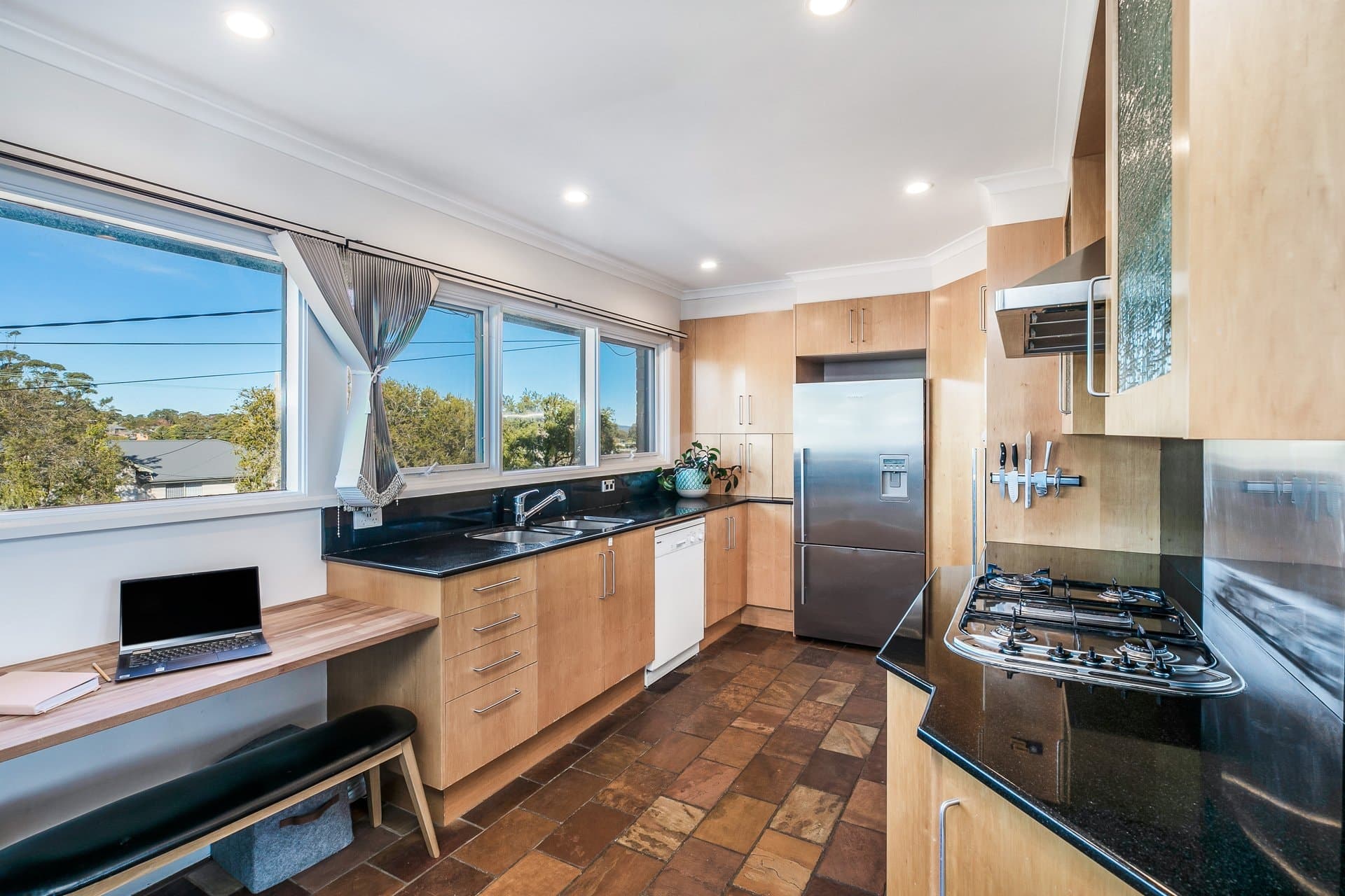 17 Dalley Road, Heathcote - Thumbnail 2