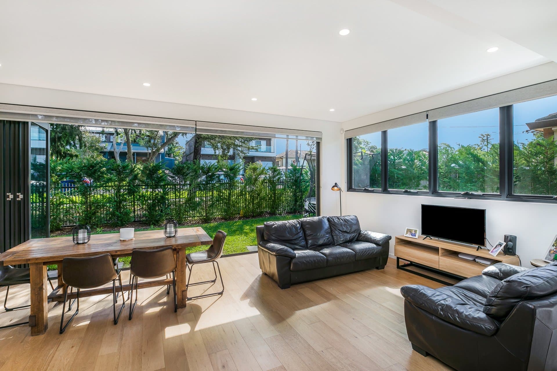 1/8 North West Arm Road, Gymea - Thumbnail 2
