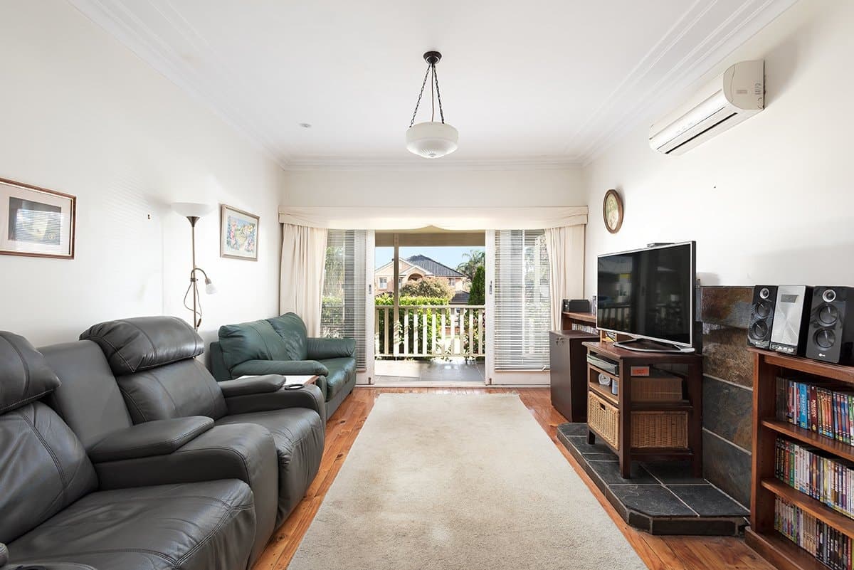 12 June Place, Gymea Bay - Thumbnail 3