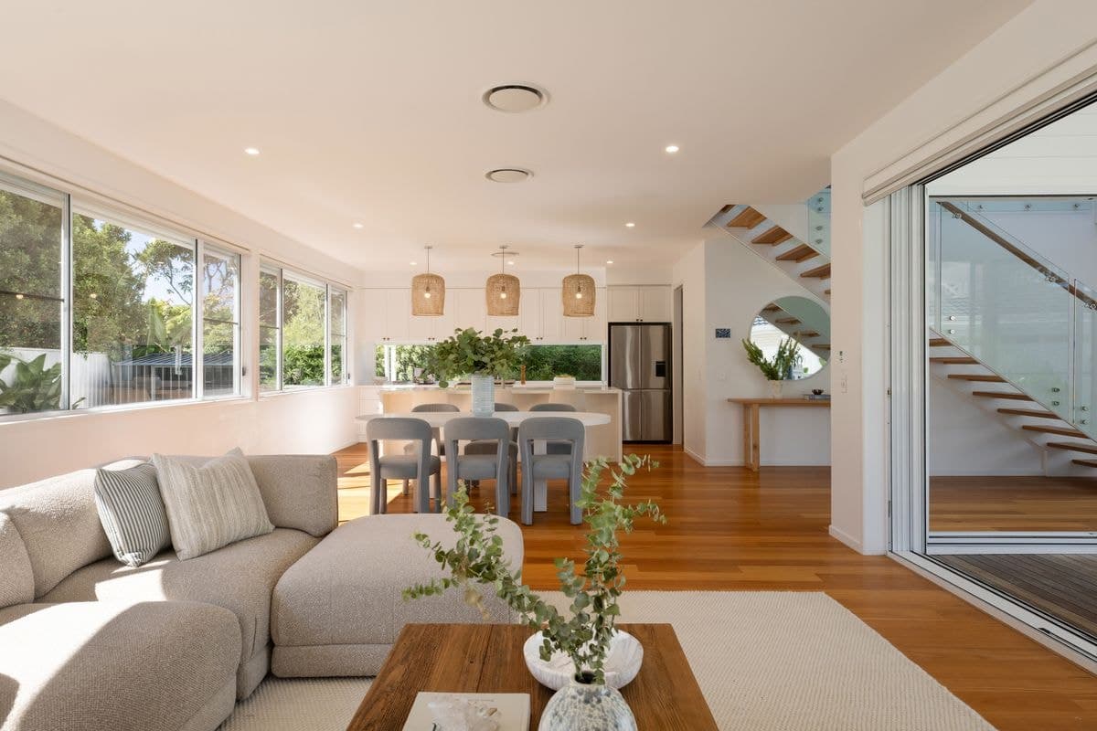 25 PETER PARADE, Mermaid Waters, Mermaid Waters - Thumbnail 8