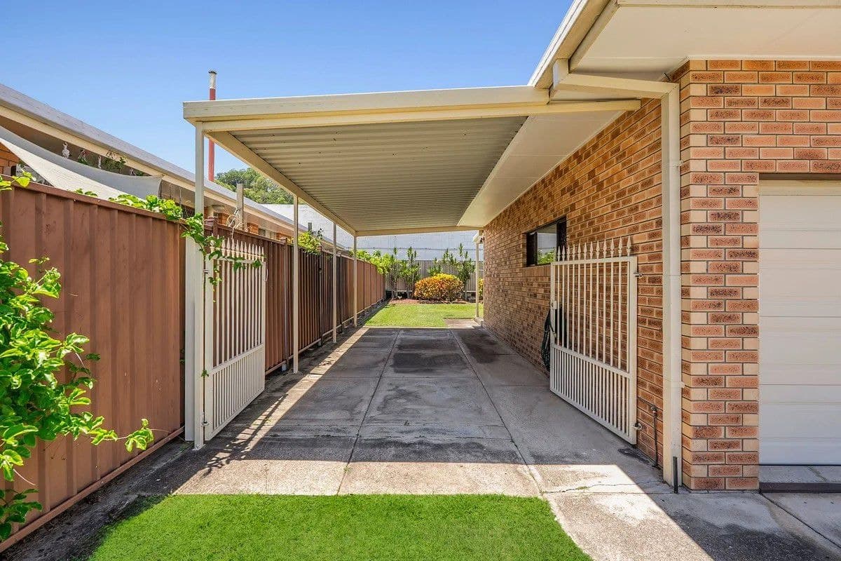 92 ACANTHUS AVENUE, Burleigh Heads, Burleigh Heads - Thumbnail 7
