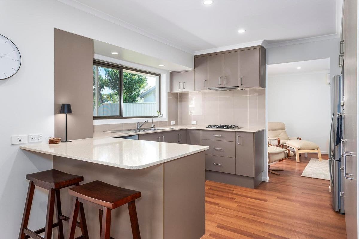 23 MURTHA DRIVE, Elanora, Elanora - Thumbnail 2