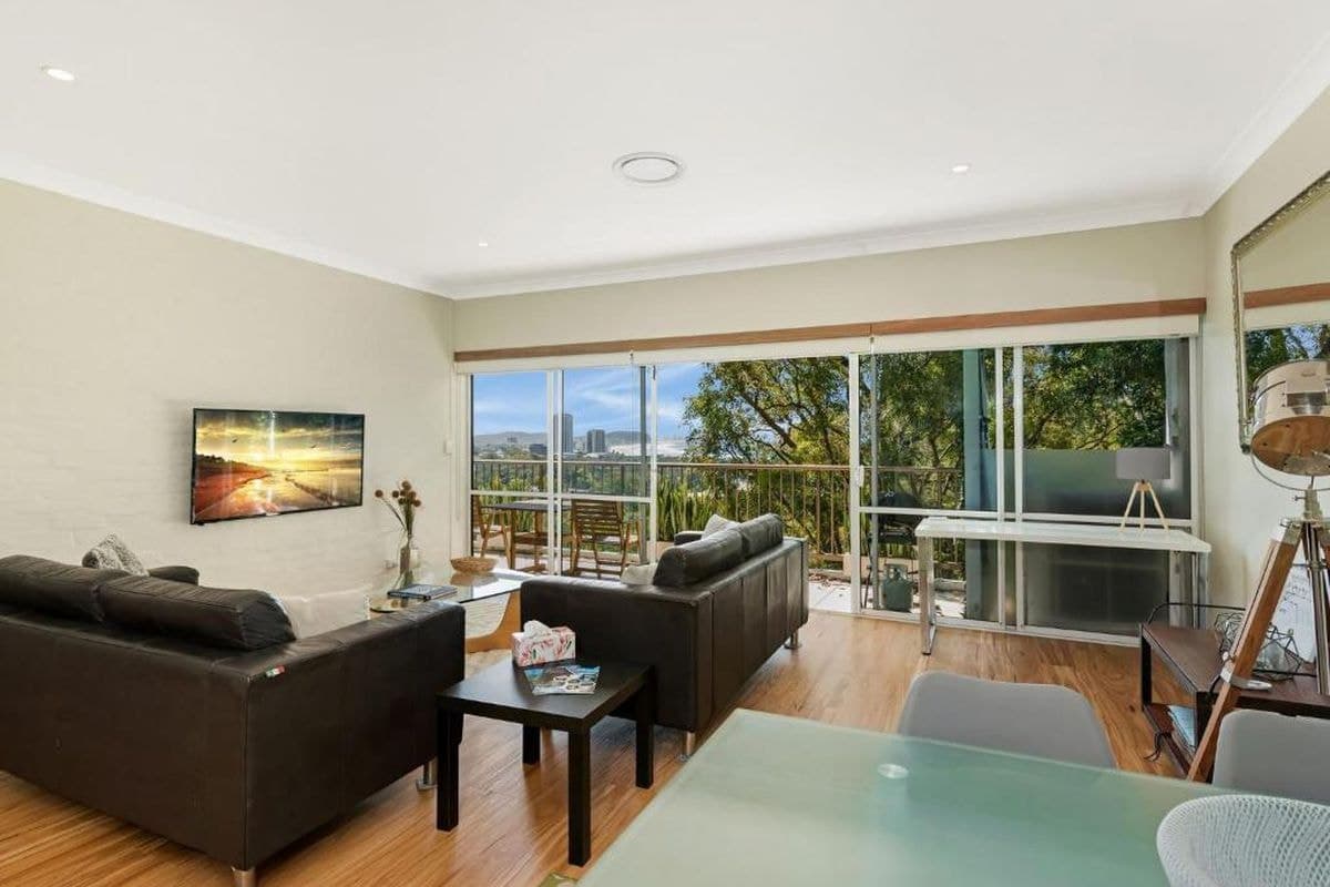 8 / 24 Panorama Drive, Currumbin, Currumbin - Thumbnail 2