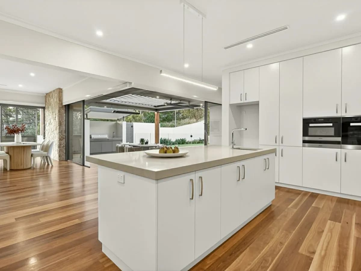 2 Murrung Way, CASTLE HILL, Castle Hill - Thumbnail 7