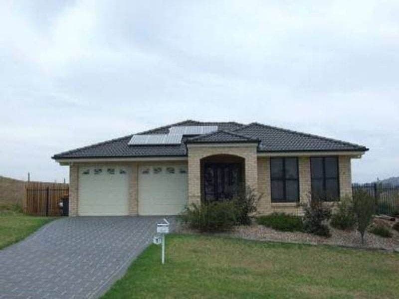 5 Koma Circuit Bega NSW, Bega - Image 1