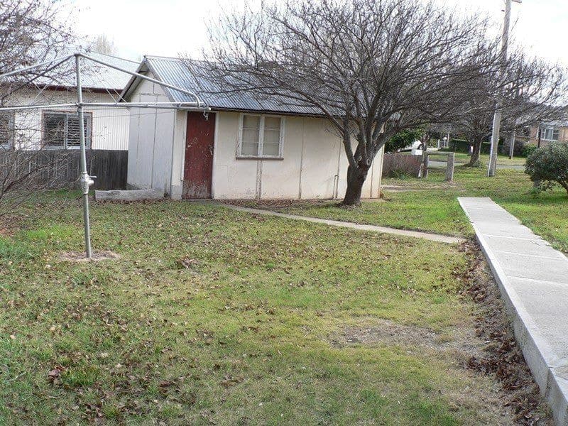 83 Baron Street COOMA NSW, Cooma - Thumbnail 2