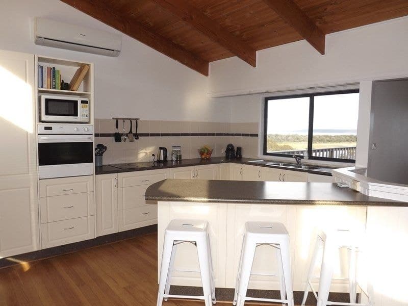 37 John Close Merimbula NSW, Merimbula - Thumbnail 5