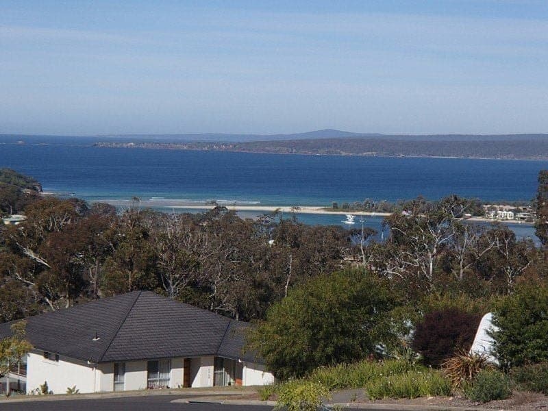 22 Camilla Court Merimbula NSW, Merimbula - Thumbnail 3