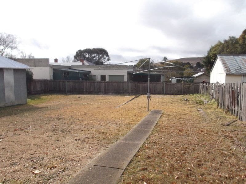 70 Bombala Street COOMA NSW, Cooma - Thumbnail 2