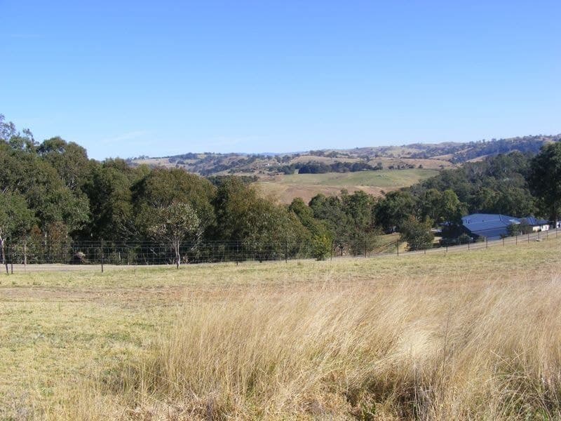 51 Wattle Place, Bega, Bega - Thumbnail 2