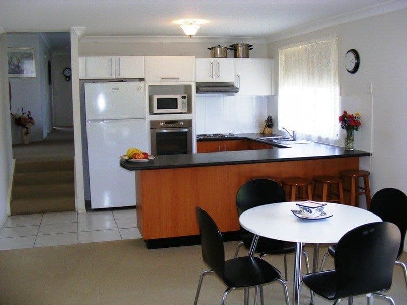 4 Howard Avenue, Bega, Bega - Thumbnail 5