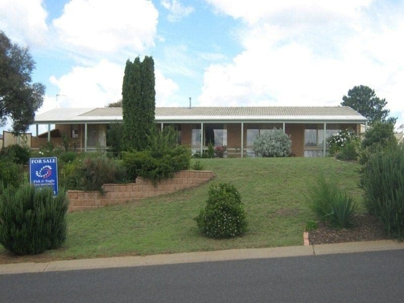 22 Yamba Cresent COOMA NSW, 22 Yamba Cresent Cooma - Thumbnail 3