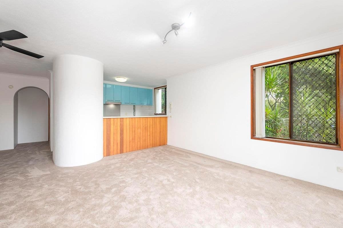 4 / 4-6 HOOPER DRIVE, Currumbin, Currumbin - Thumbnail 3