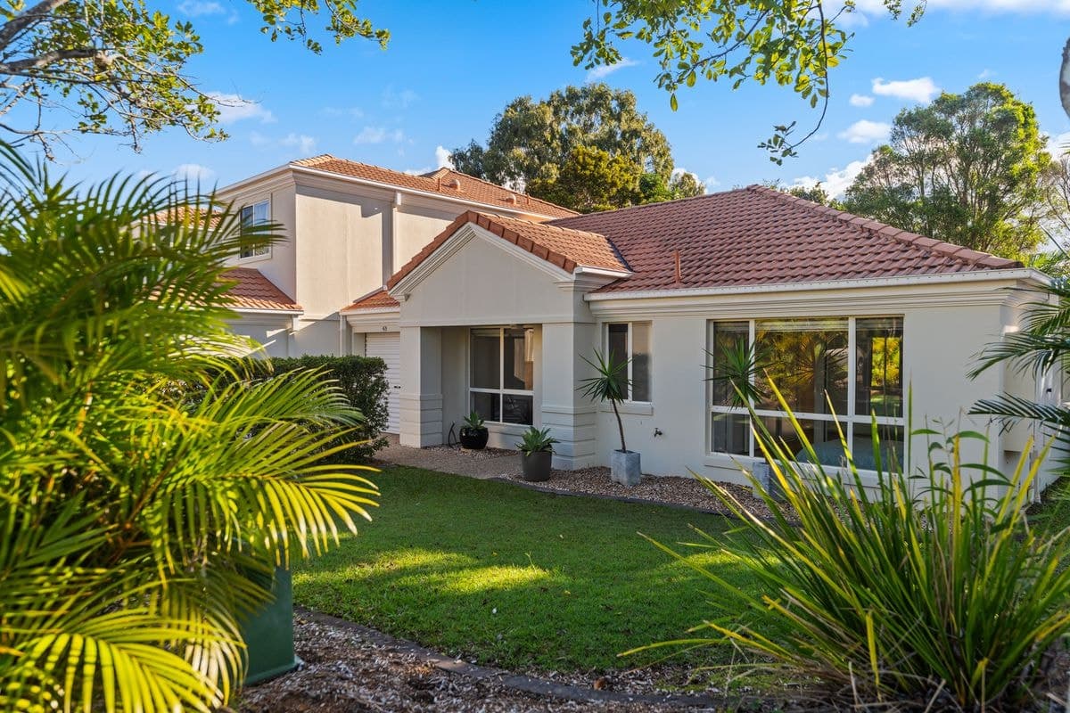 63 / 2-6 GHILGAI ROAD, Merrimac, Merrimac - Thumbnail 3